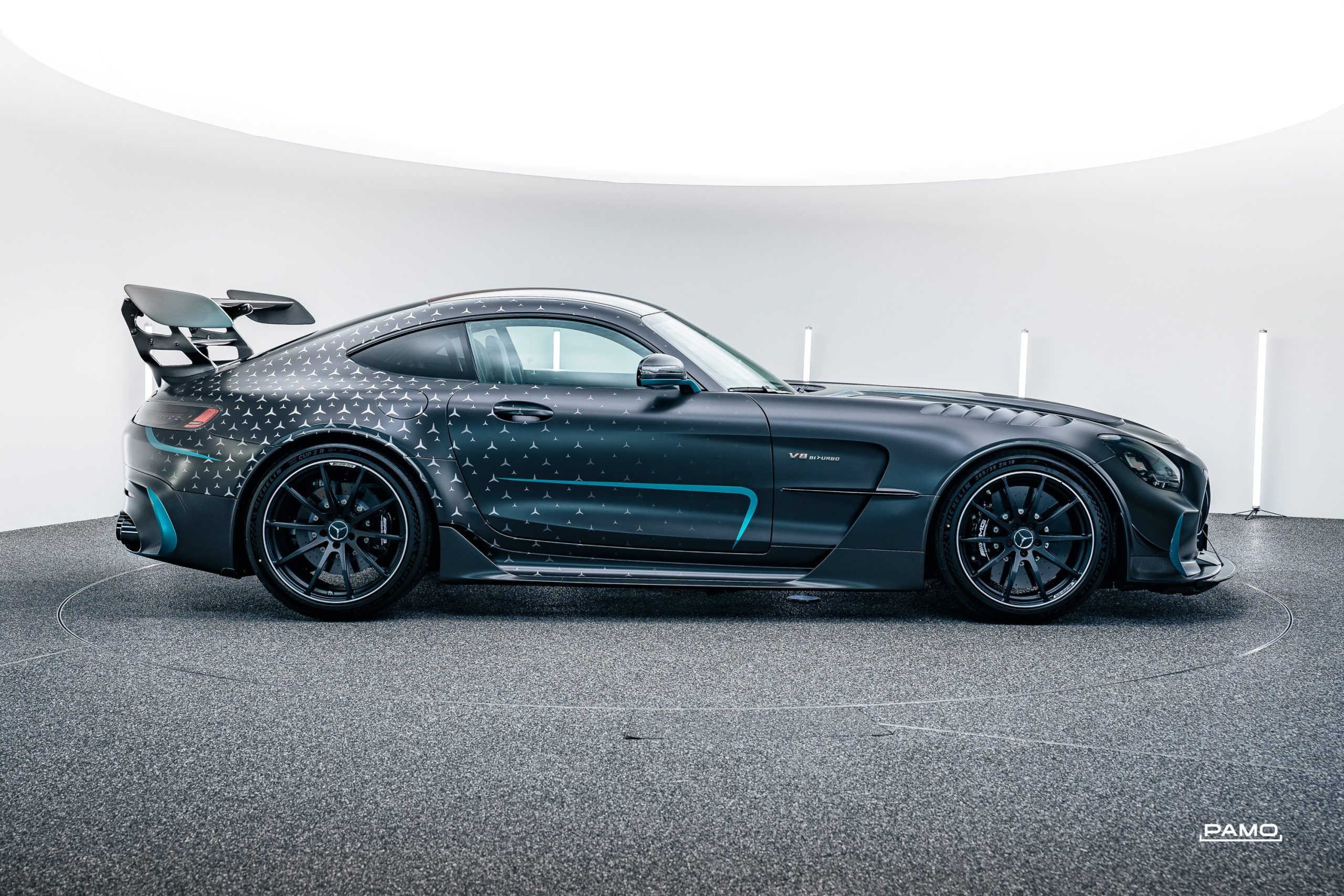 000_Mercedes_AMG_GT_BS_black-8